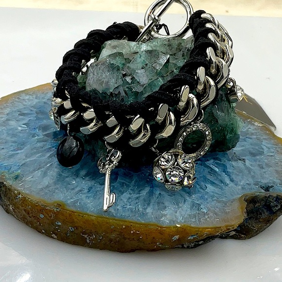 MIXIT 7” Black Leather Weaved Through Silver Charm Bracelet - Picture 6 of 7